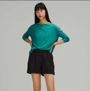 Lululemon Back In Action Long Sleeve Green Top Size 6